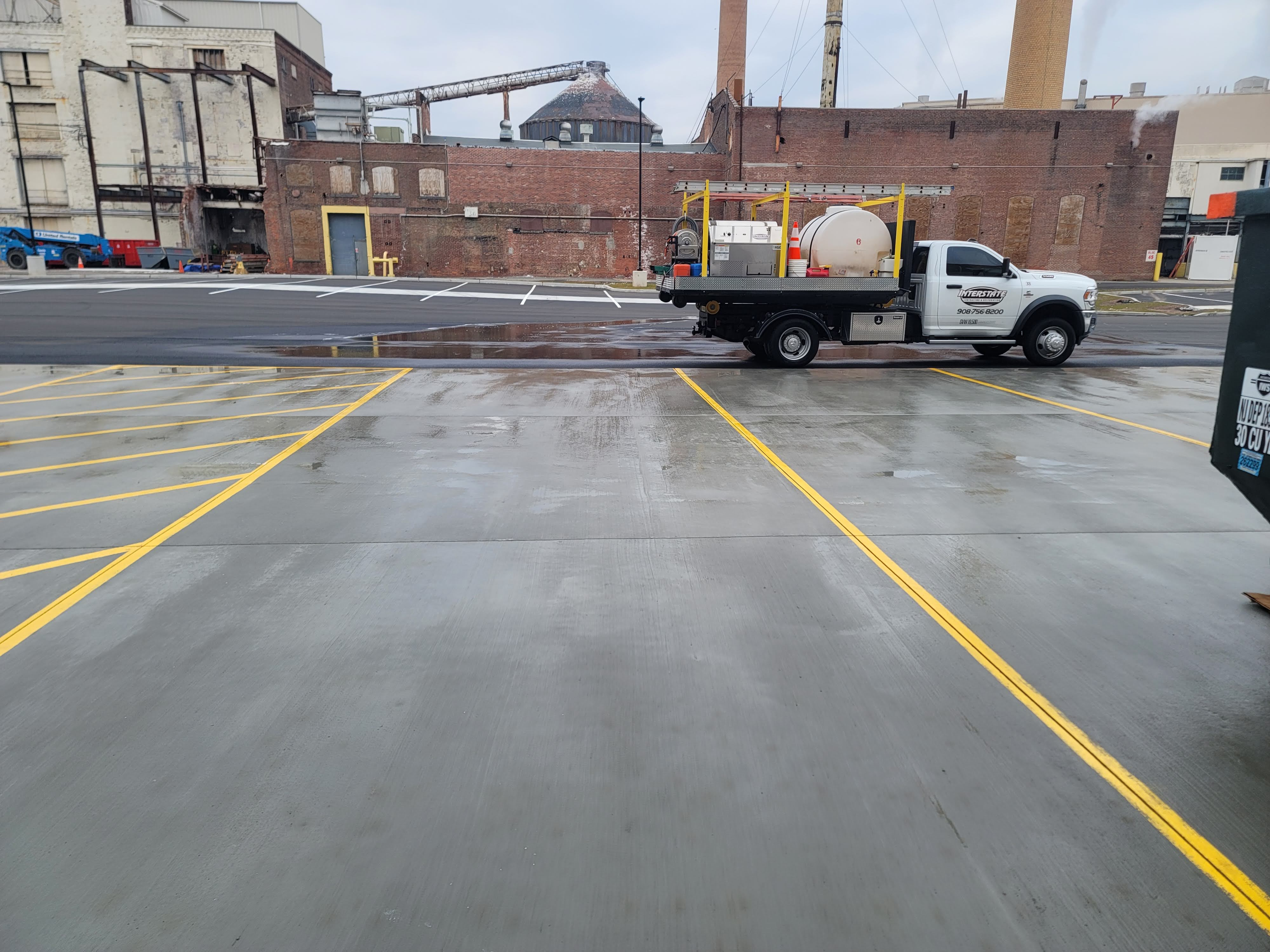 Cleaned commercial parking and exterior hardscape area